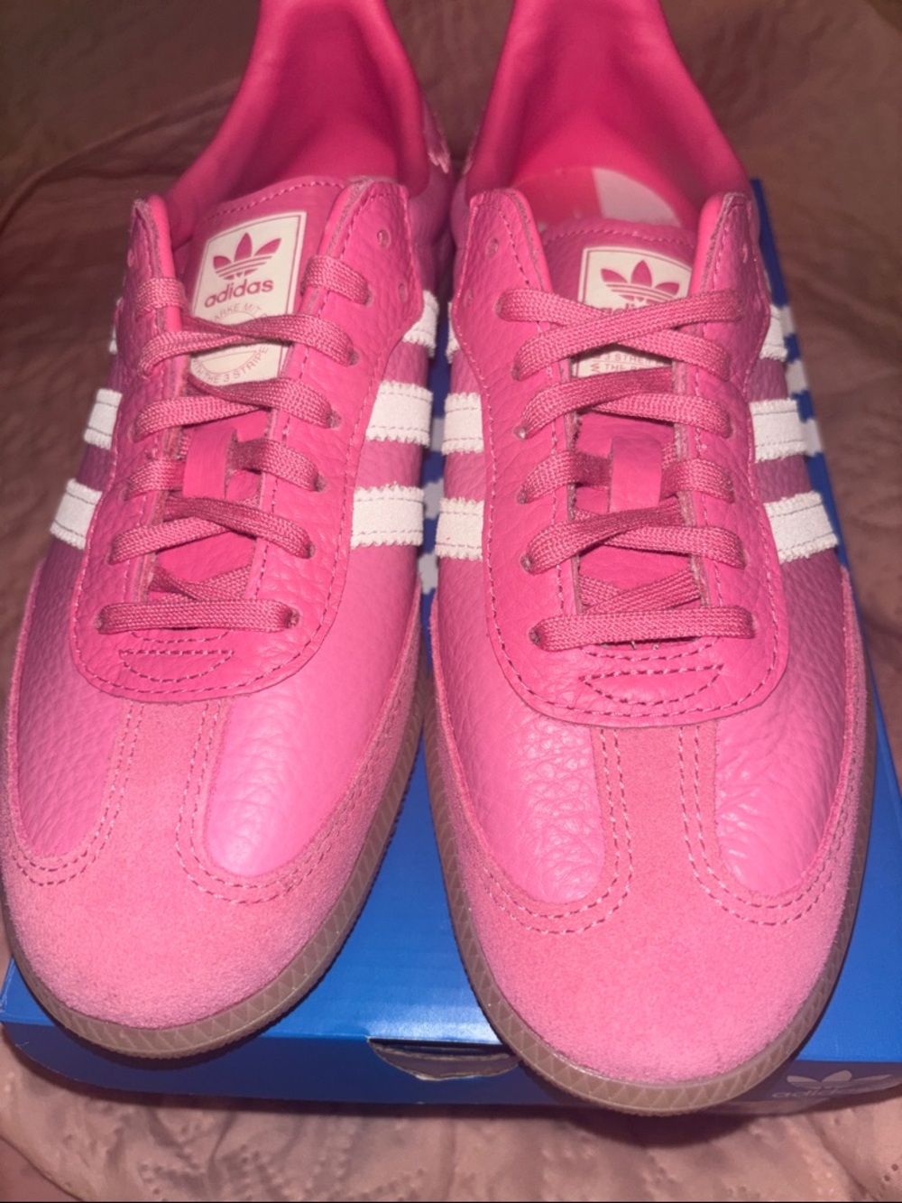 Brand new!adidas samba Pink Leather & Suede Low-Top Sneakers with White Stripes